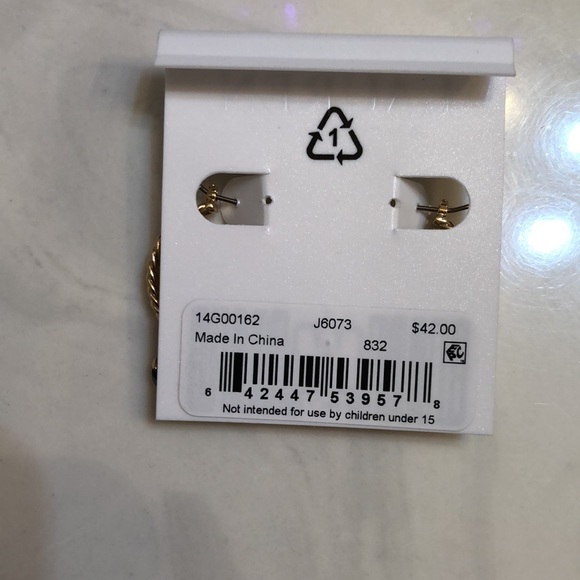 Lauren Ralph Lauren Gold Tone Chain Link Hoop Earrings Purple Crystal Charm NWT - Picture 11 of 12